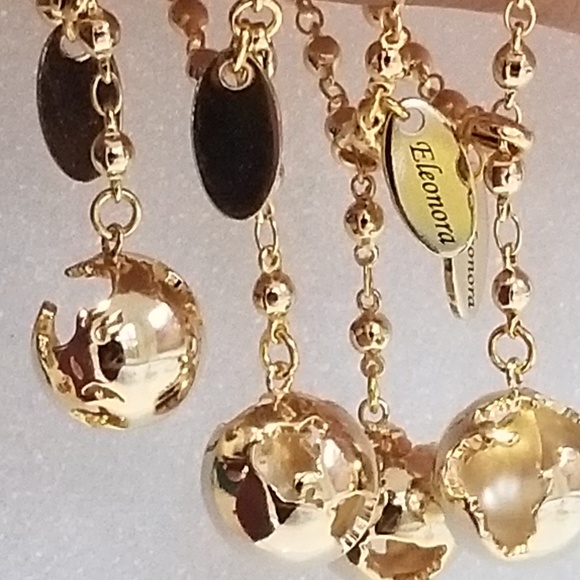 Gold ball chain globe charm bracelet - Picture 5 of 5
